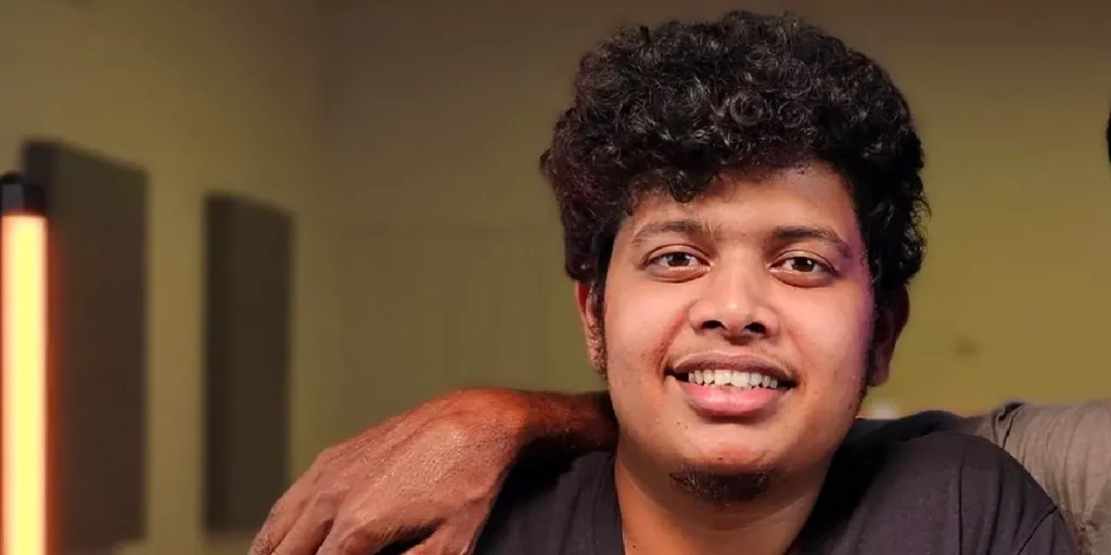பாகிஸ்தானுக்கு உளவு பார்த்தாரா இர்ஃபான்.? திடுக்கிடும் தகவல் - Cinemapettai 7 irfan youtuber.webp