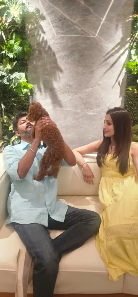 தளபதிக்கு ஸ்பெஷல் வாழ்த்து.. திரிஷா வெளியிட்ட போட்டோவால் குஷியான ஹேட்டர்ஸ் - Cinemapettai 1 தளபதிக்கு ஸ்பெஷல் வாழ்த்து திரிஷா வெளியிட்ட போட்டோவால் குஷியான ஹேட்டர்ஸ் Cinemapettai.webp