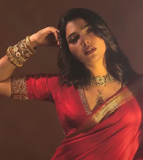 ஐஸ்வர்யா லட்சுமி (1)