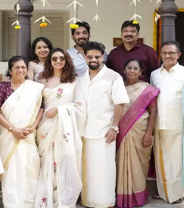 கீர்த்தி சுரேஷ் (4)