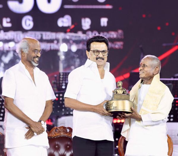ilaiyaraja rajini on stage