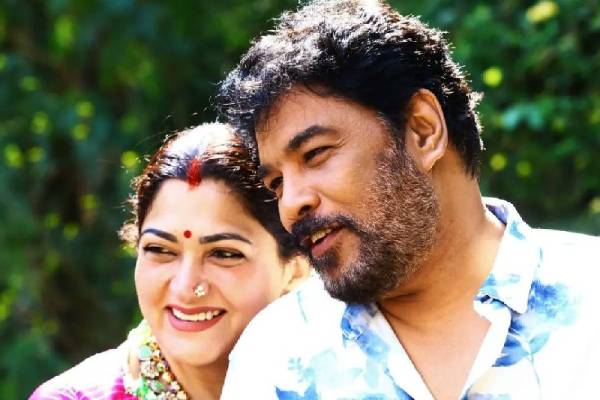இயக்குனர்களை மணந்த 8 நடிகைகள் - Cinemapettai 1 kushboo-sundar-c